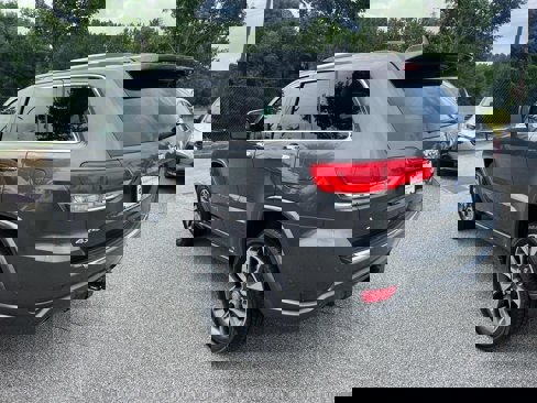 Used 2018 Jeep Grand Cherokee Overland image 5