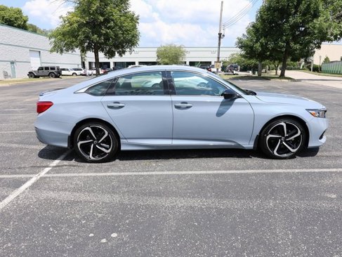 Used 2022 Honda Accord Sport image 4
