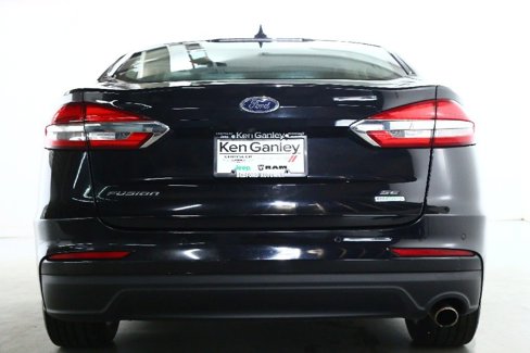Used 2020 Ford Fusion SE image 42