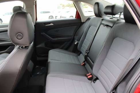 New 2025 Volkswagen Jetta SE image 19