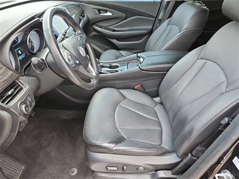 Used 2017 Buick Envision Essence image 10