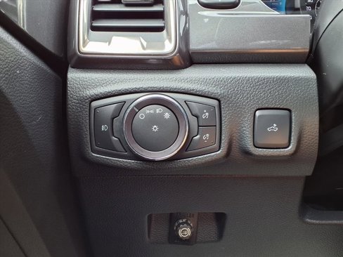 Used 2020 Ford Ranger Lariat w/ Equipment Group 501A Mid image 19