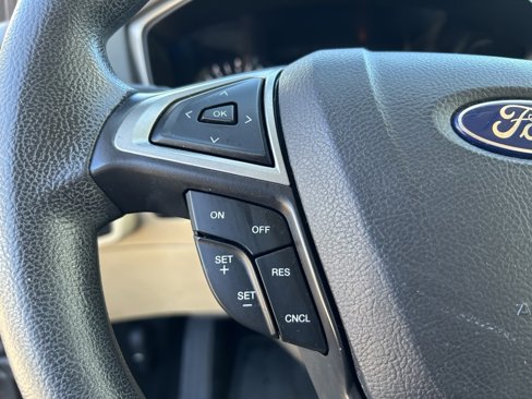 Used 2014 Ford Fusion SE image 14