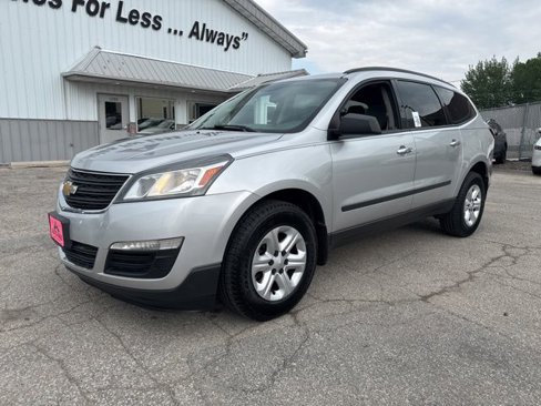 Used 2013 Chevrolet Traverse LS image 12