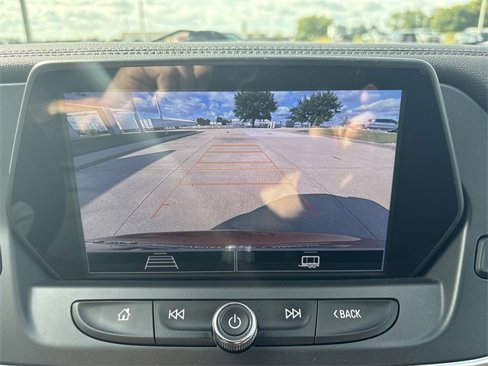 Used 2022 Chevrolet Blazer LT image 25