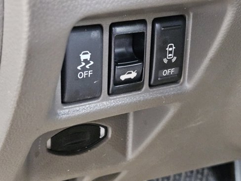 Used 2013 INFINITI G37 Journey w/ Premium Pkg image 28