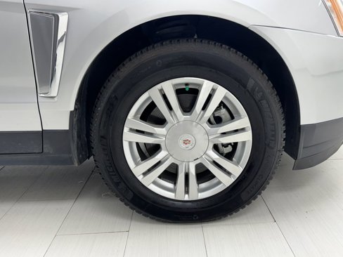 Used 2015 Cadillac SRX Luxury w/ Driver Awareness Package image 43