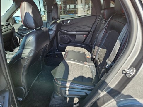 Used 2024 Ford Escape ST-Line image 16