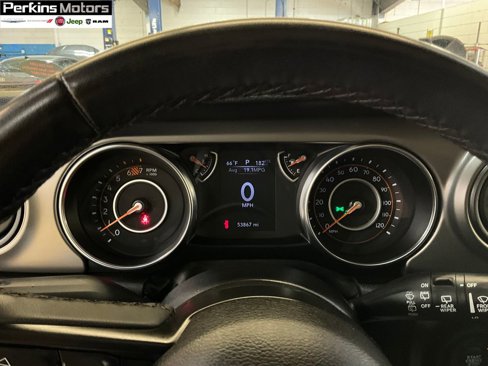 Used 2023 Jeep Wrangler Sport S image 18
