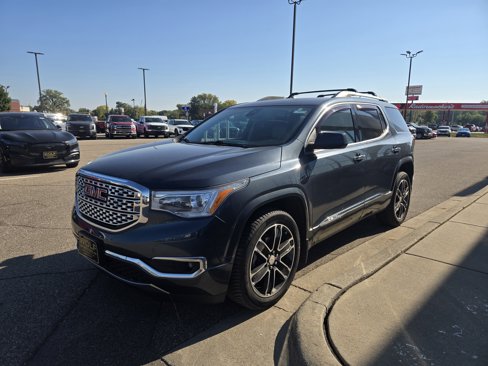 Used 2019 GMC Acadia Denali image 17