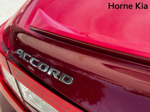 Used 2019 Honda Accord Sport image 29