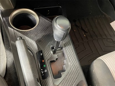 Used 2014 Toyota RAV4 LE image 9