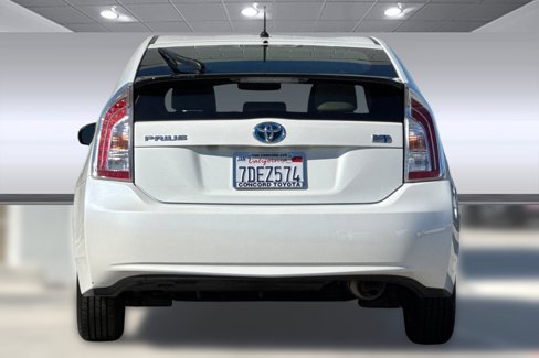 Used 2014 Toyota Prius Two image 8
