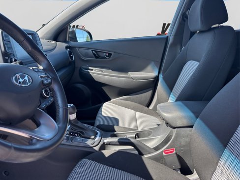Used 2021 Hyundai Kona Night w/ Cargo Package image 9