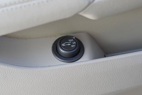 Used 2011 Cadillac SRX Luxury image 17