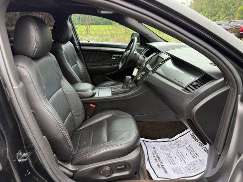 Used 2013 Ford Taurus SEL image 17