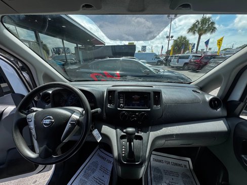 Used 2021 Nissan NV200 S image 23