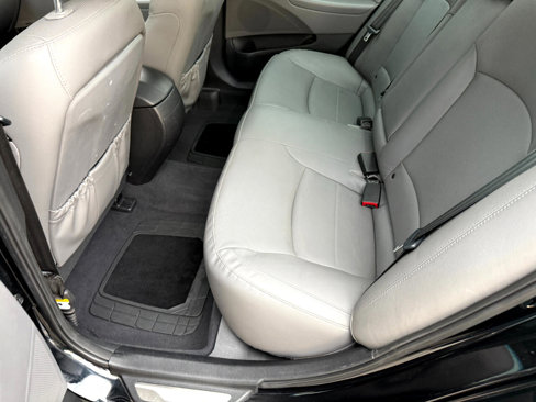 Used 2014 Hyundai Sonata Limited w/ Panoramic Sunroof Package 02 image 11