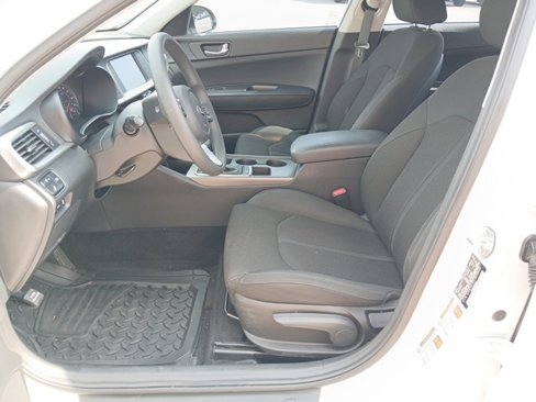 Used 2020 Kia Optima LX image 31