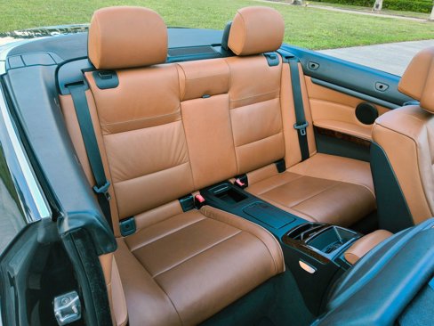 Used 2011 BMW 328i Convertible image 13