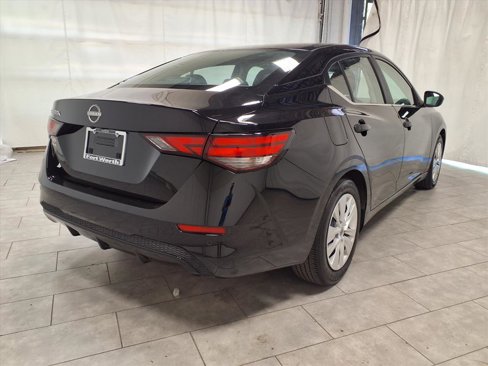 Used 2024 Nissan Sentra S image 9