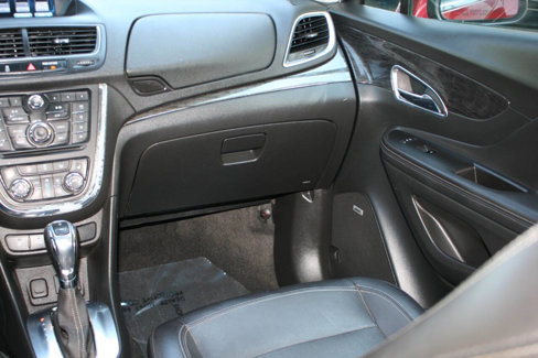Used 2014 Buick Encore Premium image 18