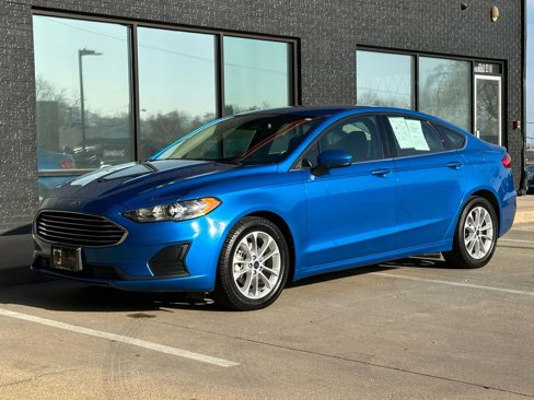 Used 2020 Ford Fusion SE image 16