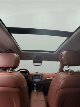 Used 2017 Maserati Levante image 13