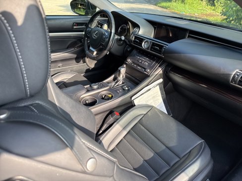 Used 2017 Lexus RC 200t image 15