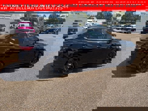 Used 2022 Nissan Sentra SV w/ Trunk Package image 12
