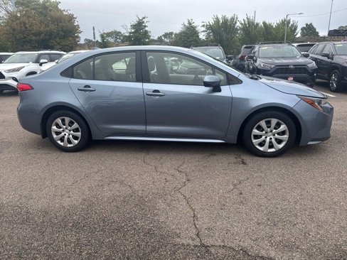 Used 2021 Toyota Corolla LE image 8