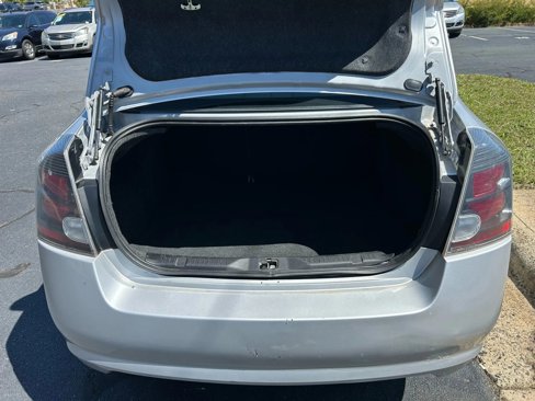 Used 2010 Nissan Sentra 2.0 SR image 17