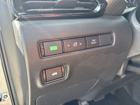 Used 2024 Nissan Sentra SV w/ Trunk Package image 21
