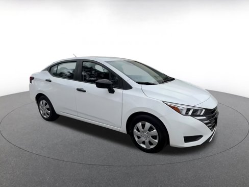 Used 2024 Nissan Versa S image 2