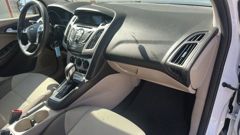 Used 2014 Ford Focus SE image 17