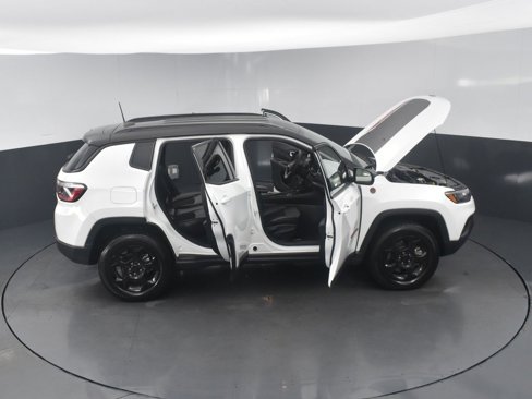 Used 2023 Jeep Compass Trailhawk image 26