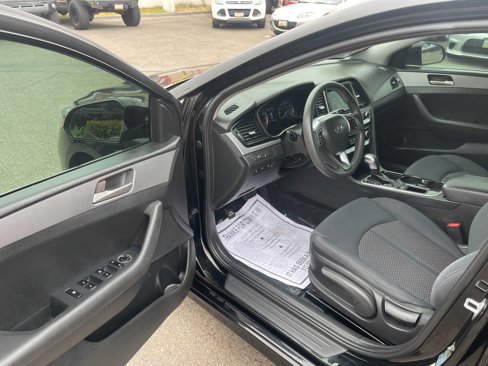 Used 2019 Hyundai Sonata SE image 15