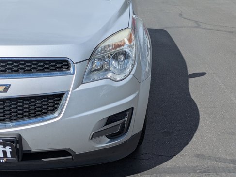 Used 2011 Chevrolet Equinox LT w/ Driver Convenience Package image 12