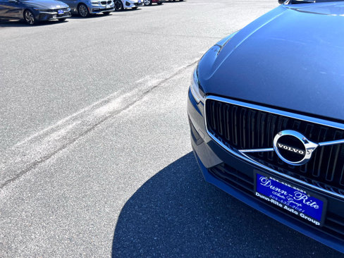 Used 2020 Volvo XC60 T5 Momentum image 37