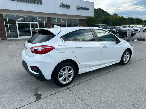 Used 2018 Chevrolet Cruze LT w/ Convenience Package image 6