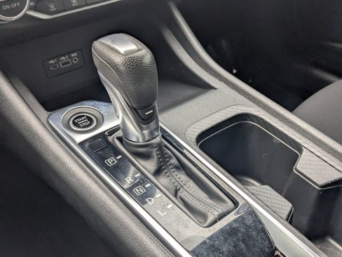 Used 2020 Nissan Sentra SV image 26