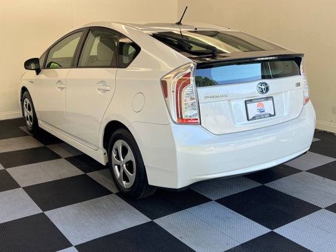 Used 2012 Toyota Prius Two image 4
