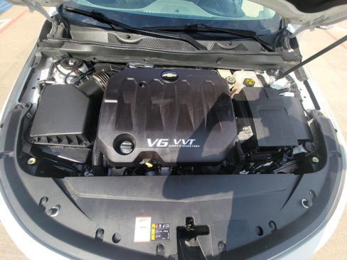 Used 2016 Chevrolet Impala LT image 25
