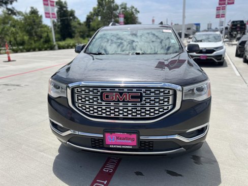Used 2017 GMC Acadia Denali w/ Technology Package image 2