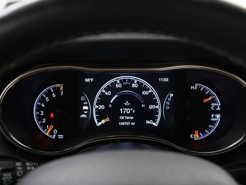 Used 2016 Jeep Grand Cherokee Limited w/ Luxury Group II image 25