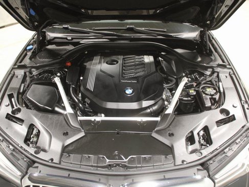 Used 2022 BMW 540i xDrive w/ M Sport Package image 26