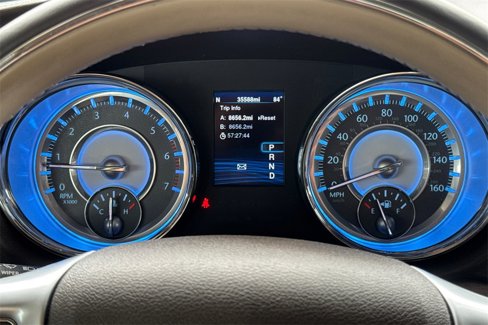 Used 2013 Chrysler 300 C Luxury Series w/ Beats Audio Group image 34