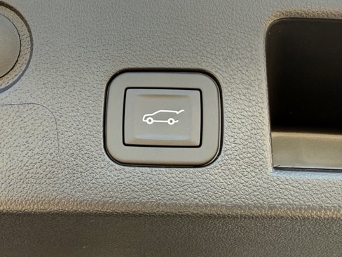New 2026 GMC Terrain AT4 w/ Convenience Package III image 13