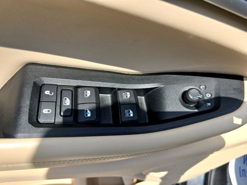 Used 2024 Jeep Grand Cherokee L Limited image 27