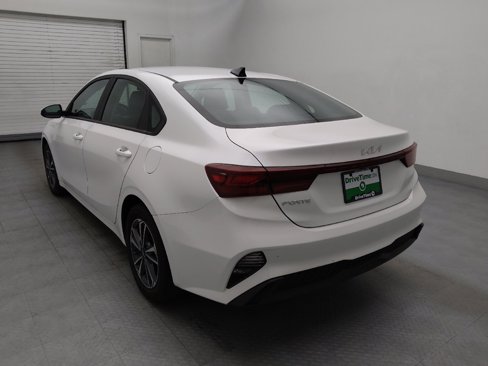 Used 2023 Kia Forte LXS image 5